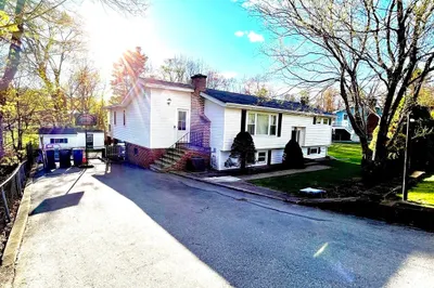 4 Richardson Rd 1