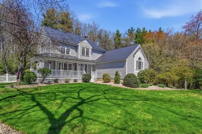 51 Ellyson Ave 1