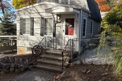11 Cogswell Rd