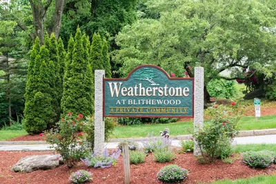 126 Weatherstone Dr #126 1