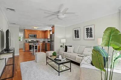 13 Walnut St #13