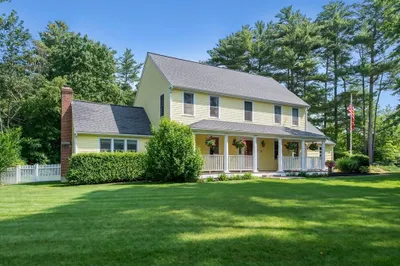 21 Hill Farm Rd