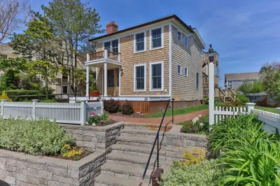 28 Bradford Street 1