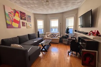 9 Greylock Rd #2 1