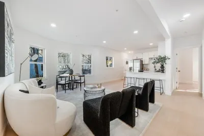 121 Florence Street #1 1