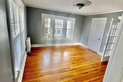 26 King Philip Rd #2