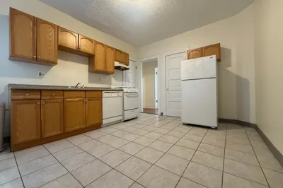 27 Forest St #2 1