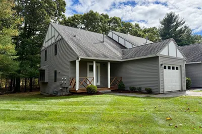 7 Victoria Drive #1 1