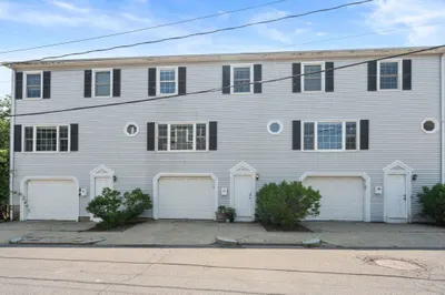 16-18-20 Plainfield St 1