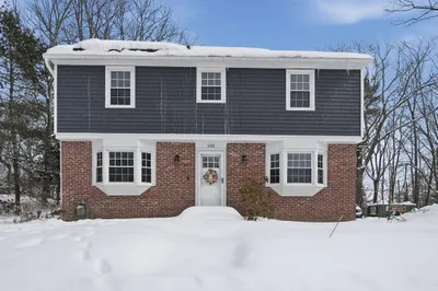 233 Mount Vernon Street 1