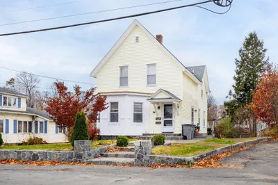 84 Jean St