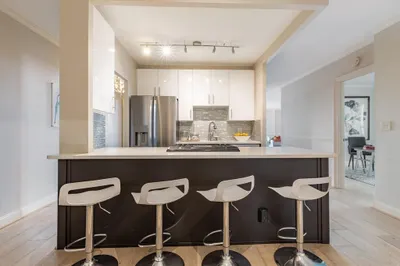 65 E India Row #26C