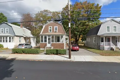 145 N Main St