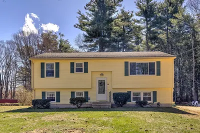 84 Long Hill Rd