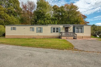 305 Turnpike St=237 5th St #237 1