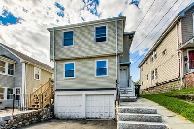 10 Chapman St #1 1