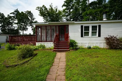 106 Patricia Ln 1