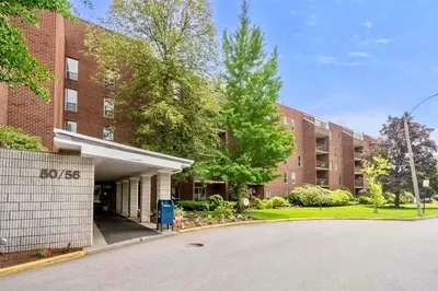 50-56 Broadlawn Park #316 1