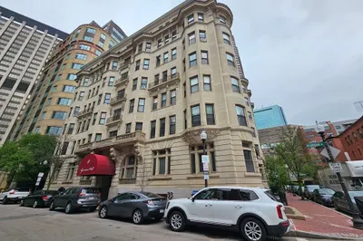 8 Garrison St #500 1