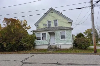 33 Narragansett Blvd 1