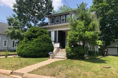 63 Herrod Ave 1