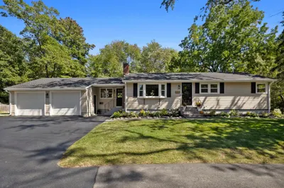 146 Helen Dr 1