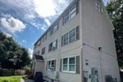 334 Howard St #5 1
