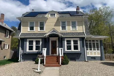 147 Belvidere St 1