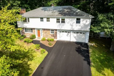 49 Ledgewood Road