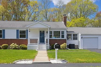 31 Brierwood Rd 1