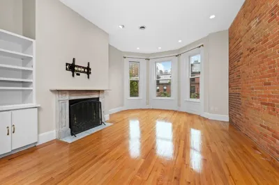76 Marlborough St #3