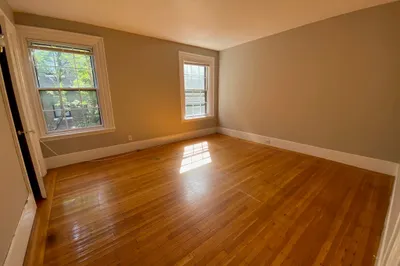 41 S Russell St #3