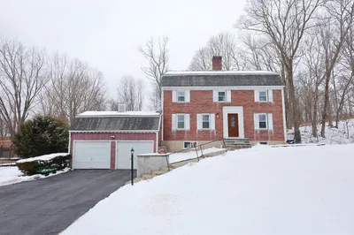 6 Mill Rd
