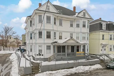 80-82 Haverhill St 1