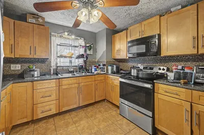 23 Jenness St 1
