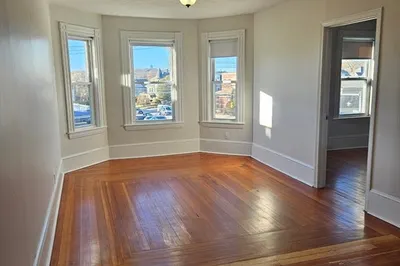 5 Derby Street #3 1