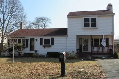 5 Stephens Ave 1