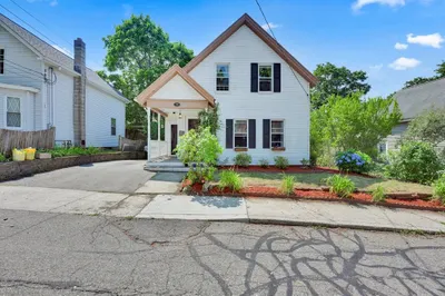 36 Bicknell St