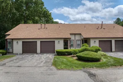65 Decarolis Dr #65