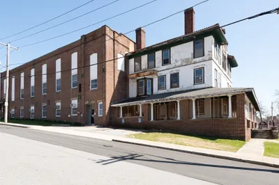 24 Summer St