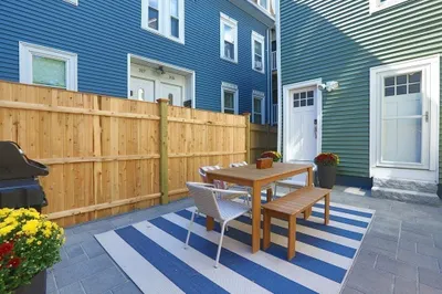 313 West 4th St ##1