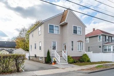 33 Ballard St 1