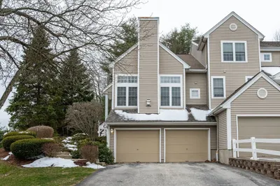7 Chatham Dr #7