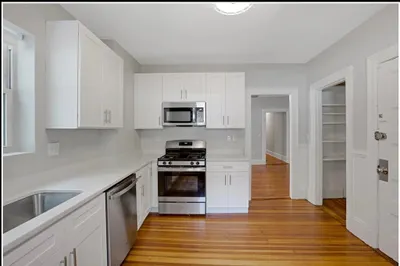 112 Winthrop St #5