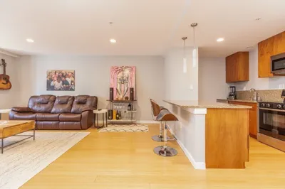 16 Miner St #306 1