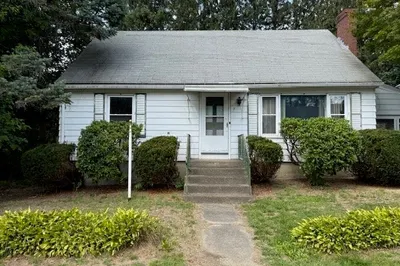 7 Heather Ave 1