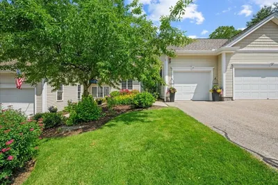 19 Cortland Grove Dr #19 1