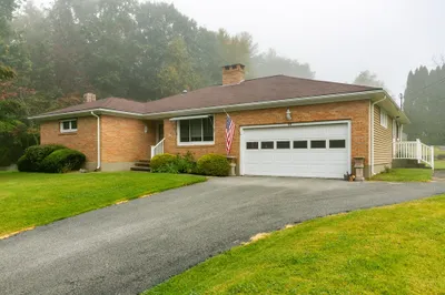 88 Charlton Road 1