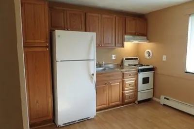 30a Colonial Drive #6 1