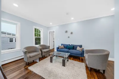 72 Main St #1 1